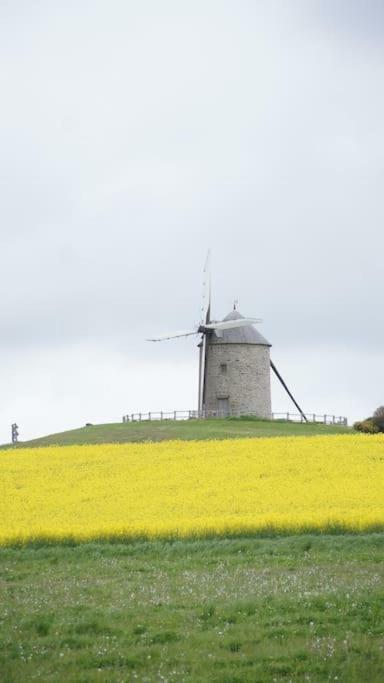 Maison Pontorson Eksteriør billede